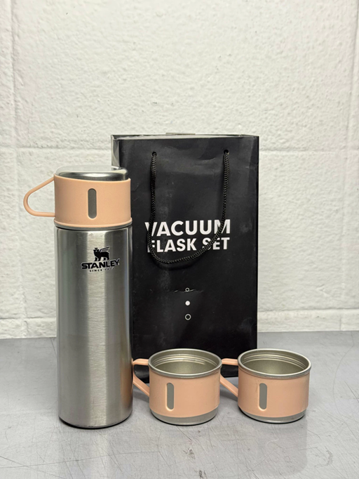 Termo 500ml Stanley + 3 Tazas Termicas Plateado