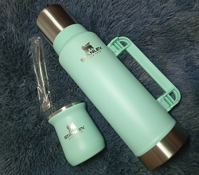 Combo Termo + Mate (260ml) Stanley Classic 1.3L Verde Pastel