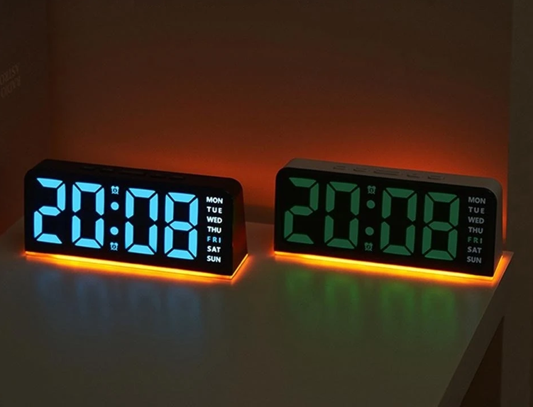 Reloj Digital Usb / Pilas AAA con Calendario y Temperatura 6,5" (16x6,5cm)
