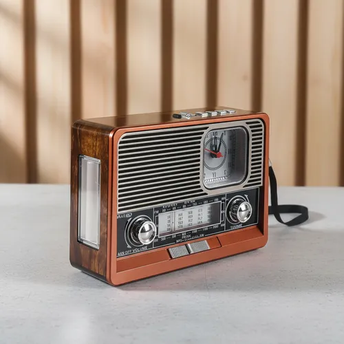 Radio KTF-1647 Bluetooth FM AM Usb Sd Aux 8 Bandas Reloj Linterna Recargable Retro Vintage