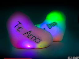 [8985168665648] Peluche Luz de Noche Corazon con Luces Led