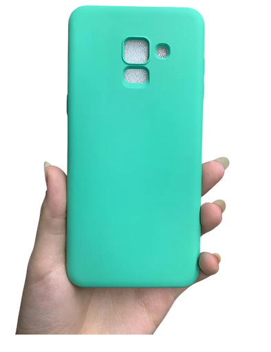 [101614] TPU Rígida Lisa A8 Plus 2018 Celeste