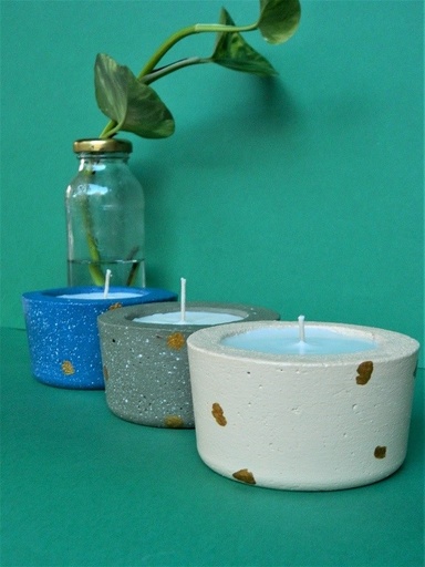 [501613] Vela aromatica de cemento 6cm de alto (cera de soja)