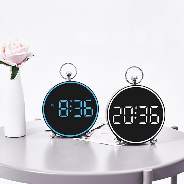 [6941326980253] Reloj Digital Usb / Pilas AAA con Calendario y Temperatura (11cm)